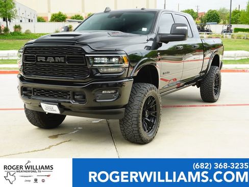Used 2024 RAM 2500 Limited AWD/4WD image 1