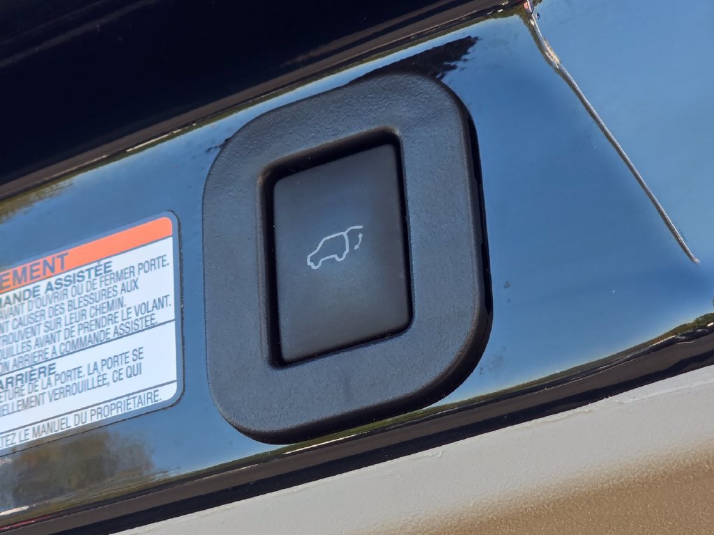 Used 2017 Toyota Sienna XLE Premium AWD/4WD image 16