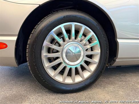 Used 2005 Ford Thunderbird Deluxe image 34