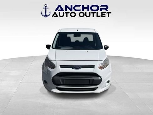 Used 2016 Ford Transit Connect XLT image 2
