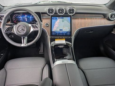 New 2026 Mercedes-Benz GLC 350e 4MATIC image 13