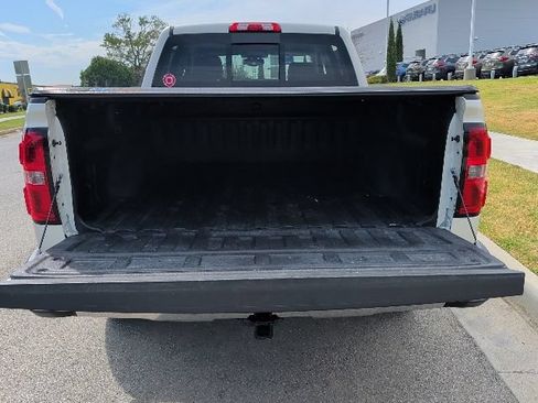 Used 2014 GMC Sierra 1500 SLT w/ SLT Crew Cab Value Package AWD/4WD image 14