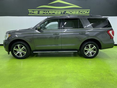 Used 2021 Ford Expedition XLT image 6