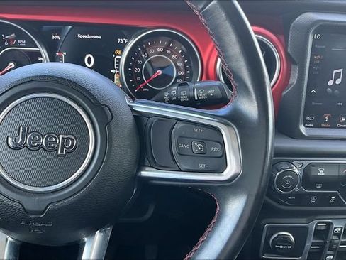 Used 2018 Jeep Wrangler Unlimited Rubicon AWD/4WD image 11