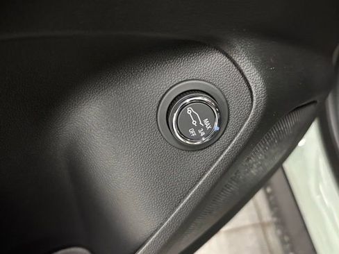 New 2026 Chevrolet TrailBlazer LT w/ Convenience Package image 13