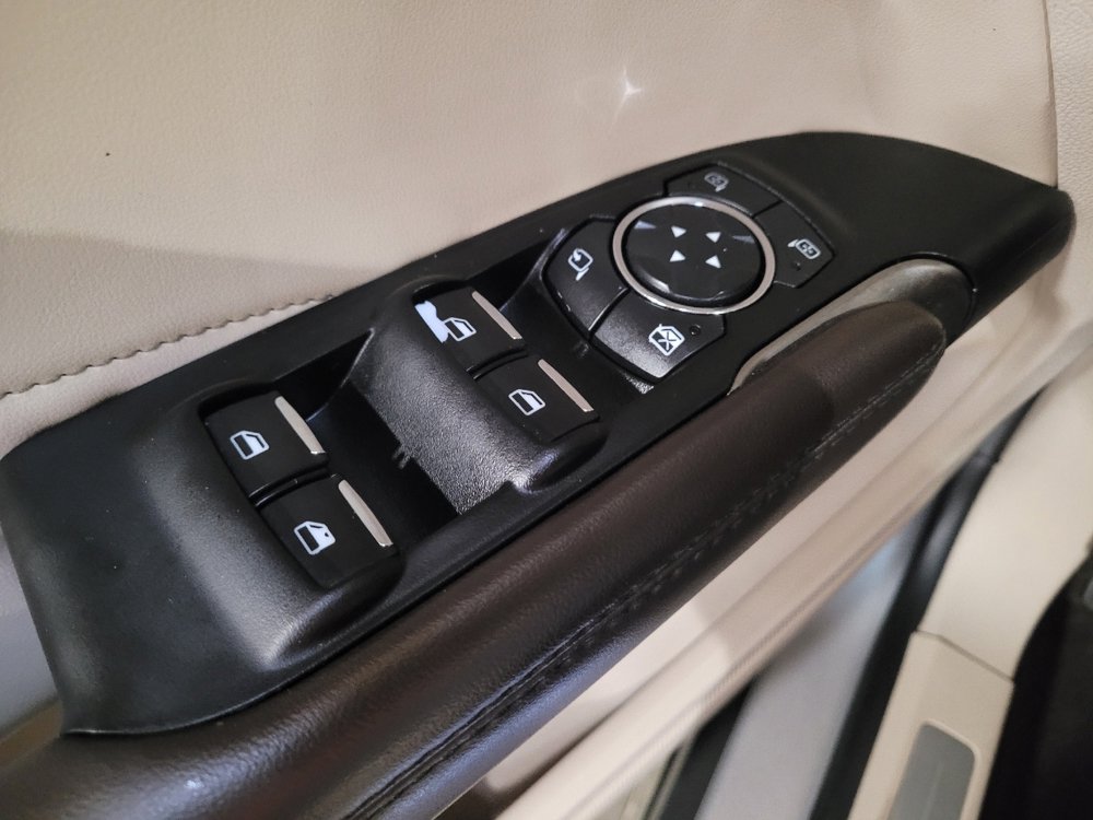 Used 2018 Lincoln MKC Select w/ Select Plus Package FWD image 27