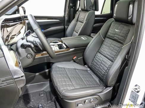New 2026 Cadillac Escalade Platinum Luxury image 8
