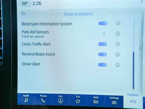 Used 2022 Ford F150 Lariat w/ Equipment Group 502A High image 46