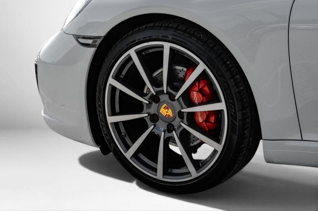 Used 2018 Porsche 911 Carrera image 43