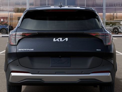 New 2026 Kia Sportage LX AWD/4WD image 13