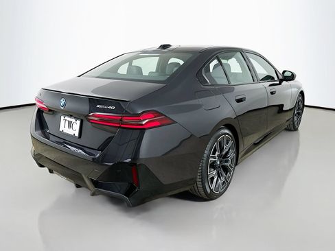 New 2027 BMW i5 xDrive40 w/ M Sport Package AWD/4WD image 5