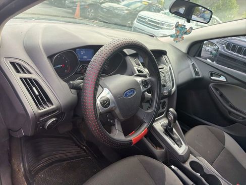 Used 2014 Ford Focus SE image 9