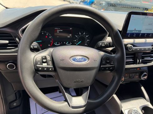 Used 2022 Ford Escape SE AWD/4WD image 19