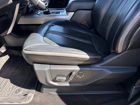 Used 2020 Ford F150 Platinum w/ Equipment Group 701A Luxury AWD/4WD image 17