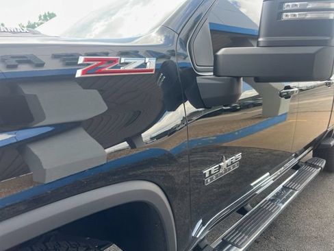 New 2026 Chevrolet Silverado 2500 LT w/ Texas Edition AWD/4WD image 7