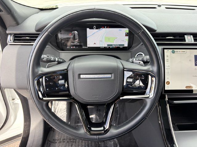 Used 2025 Land Rover Range Rover Velar Dynamic SE AWD/4WD image 10
