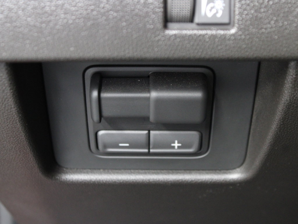 Used 2026 GMC Canyon AT4 w/ AT4 Premium Package AWD/4WD image 52