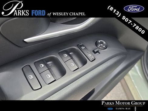 Used 2024 Hyundai Santa Cruz SEL FWD image 17