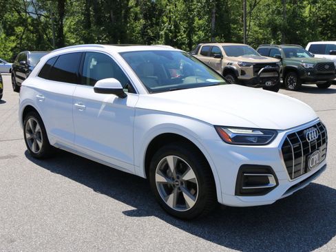 Used 2023 Audi Q5 2.0T Premium Plus AWD/4WD image 10