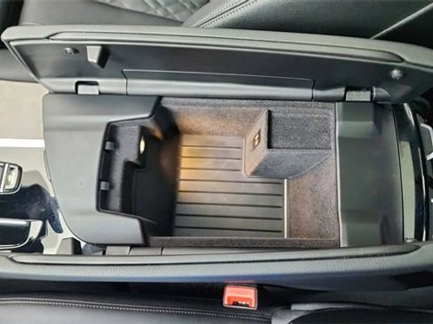 Used 2022 BMW 540i xDrive w/ Executive Package image 57