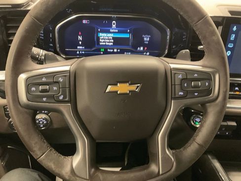 Used 2024 Chevrolet Silverado 1500 LTZ w/ Z71 Off-Road Package AWD/4WD image 15