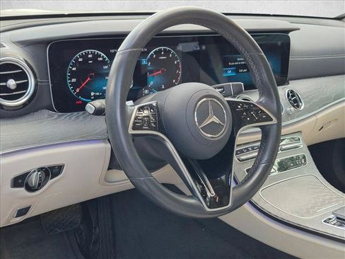 Used 2021 Mercedes-Benz E 350 Sedan image 5
