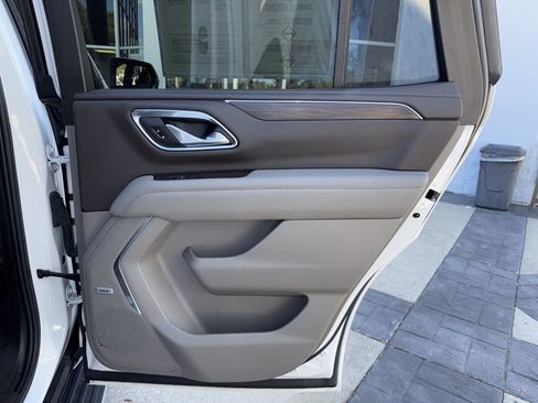 Used 2021 Chevrolet Tahoe LT image 21