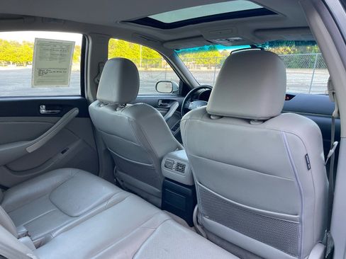 Used 2006 INFINITI G35 Sedan w/ (P03) Premium Pkg C image 25