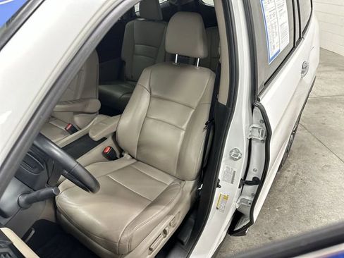 Used 2022 Honda Pilot Touring image 15