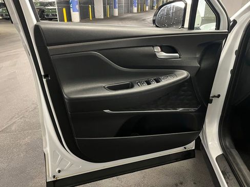 Used 2019 Hyundai Santa Fe SEL image 15