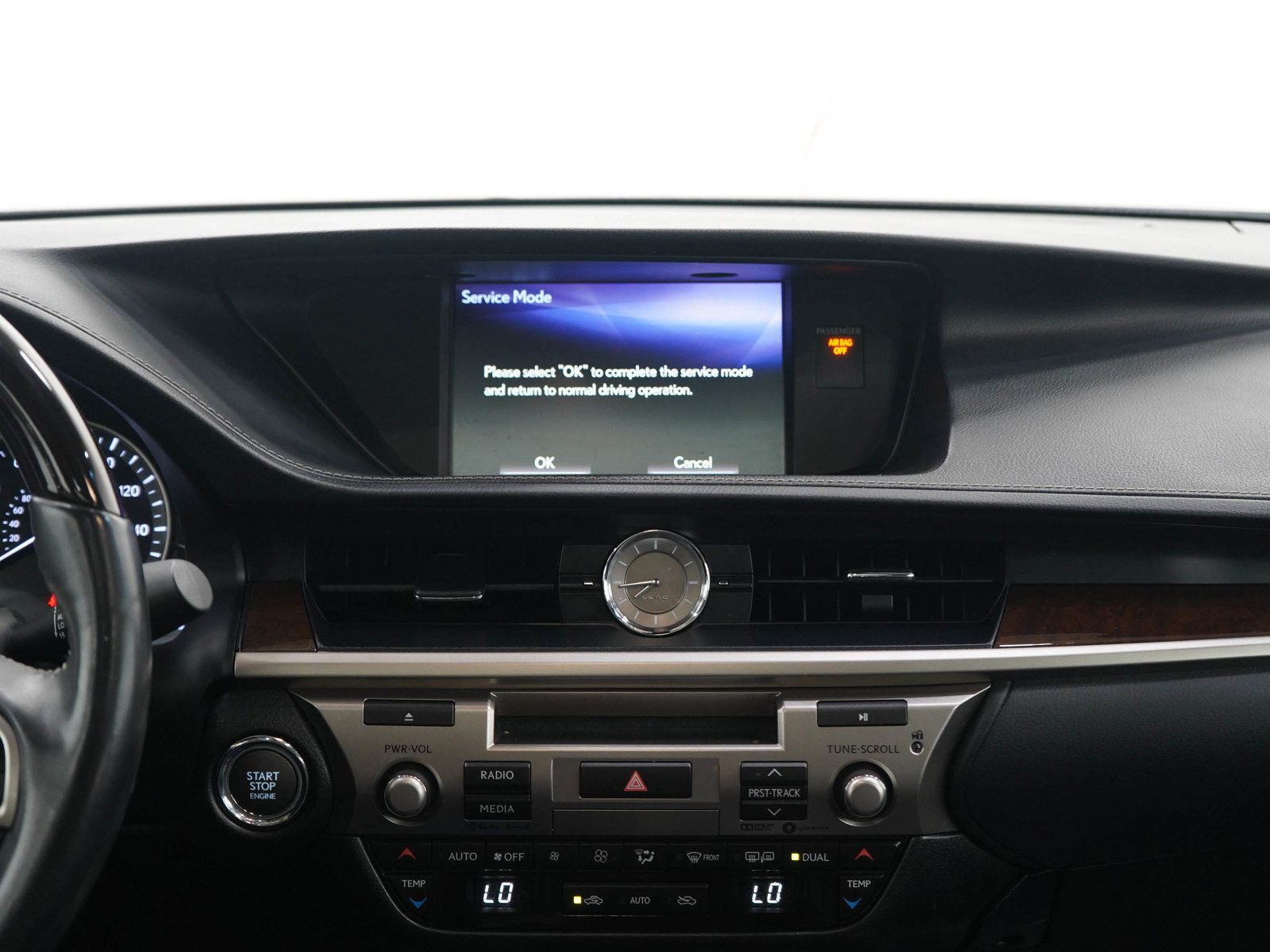 Used 2018 Lexus ES 350 w/ Navigation System Package FWD image 15