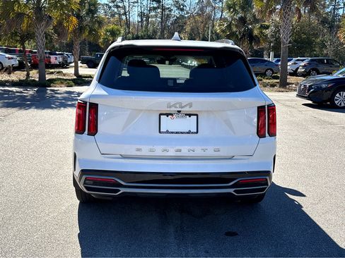 Used 2022 Kia Sorento SX image 34