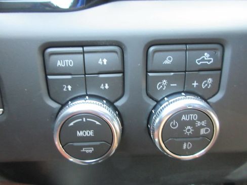 New 2026 GMC Sierra 1500 Denali Ultimate AWD/4WD image 17