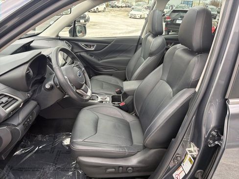 Used 2020 Subaru Forester Touring image 46