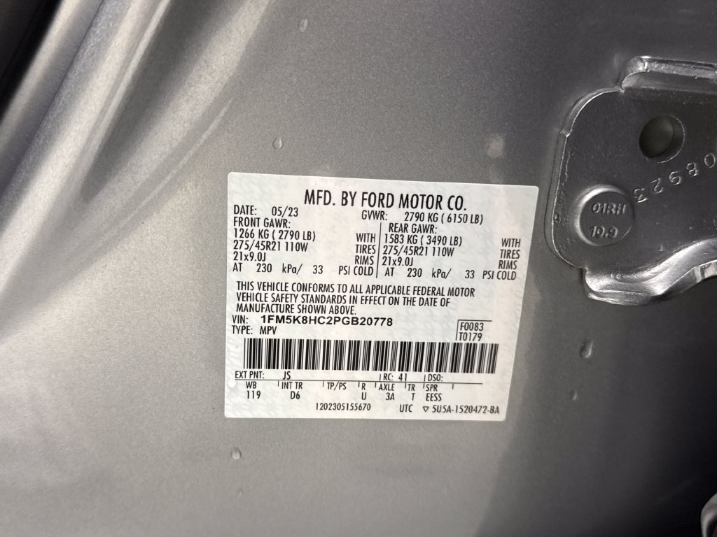 Used 2023 Ford Explorer Platinum AWD/4WD image 33