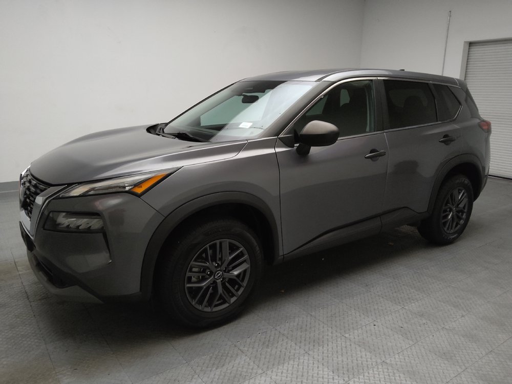 Used 2023 Nissan Rogue S FWD image 2