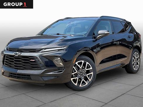Used 2025 Chevrolet Blazer RS FWD image 1