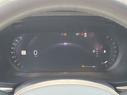 Used 2023 Volvo XC60 B5 Plus w/ Climate Package AWD/4WD image 18