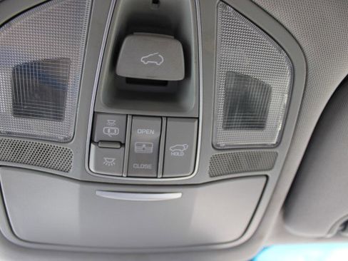 Used 2017 Hyundai Santa Fe Sport FWD image 38