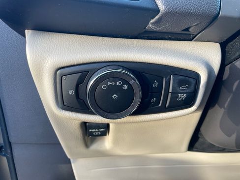 Used 2019 Lincoln Nautilus Reserve w/ Cargo Utility Package image 10