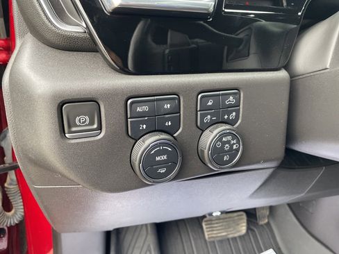 Used 2023 Chevrolet Silverado 1500 High Country image 22