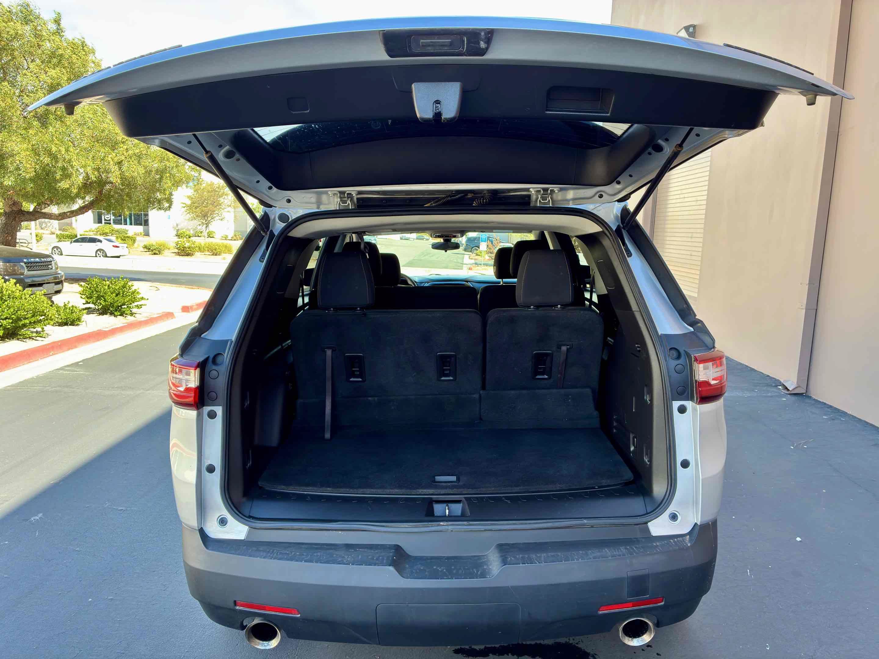 Used 2019 Chevrolet Traverse LS FWD image 56