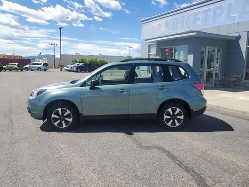 Used 2017 Subaru Forester 2.5i w/ Alloy Wheel Package AWD/4WD image 2