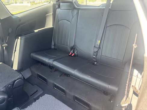 Used 2016 Chevrolet Traverse LTZ image 10