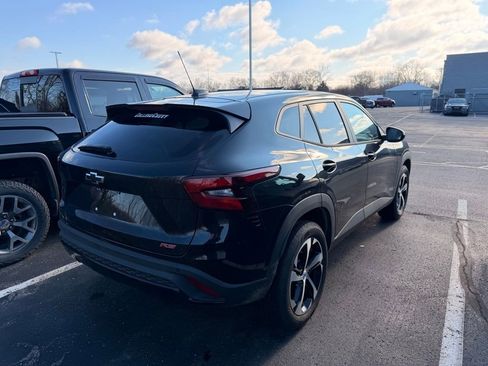 Used 2026 Chevrolet Trax RS w/ Driver Confidence Package image 6