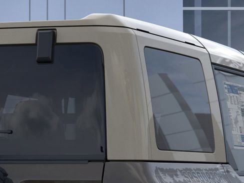 New 2026 Ford Bronco Badlands w/ Sasquatch Package image 25