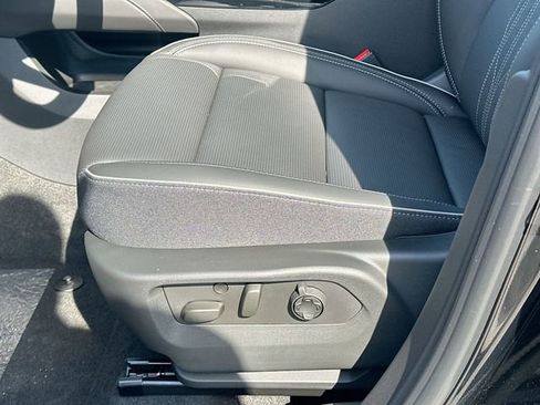 New 2026 Buick Envision Avenir image 12