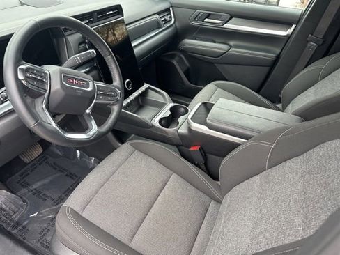 Used 2025 GMC Terrain Elevation image 35