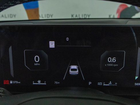 New 2025 Kia K4 EX image 14