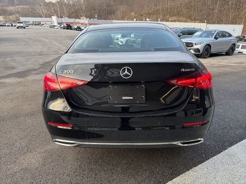 Used 2024 Mercedes-Benz C 300 4MATIC Sedan image 4